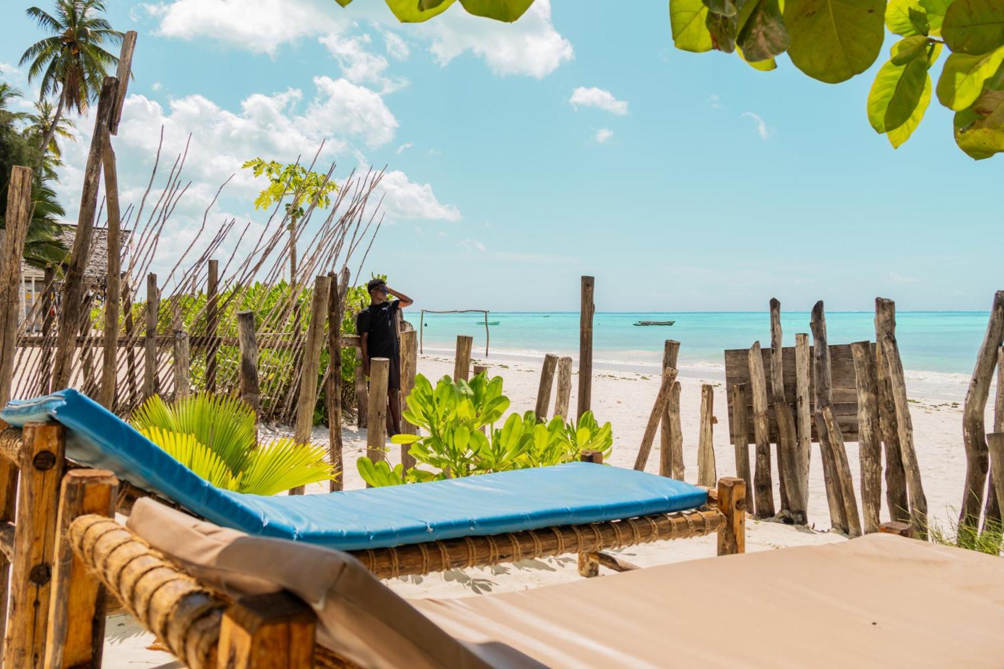 Pili Pili Beach Bungalows ジャンビアニ エクステリア 写真