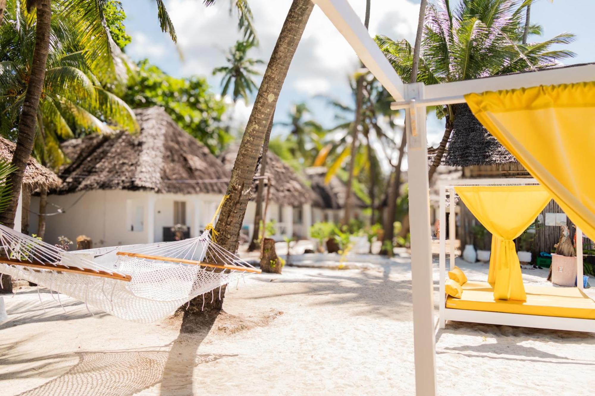 Pili Pili Beach Bungalows ジャンビアニ エクステリア 写真