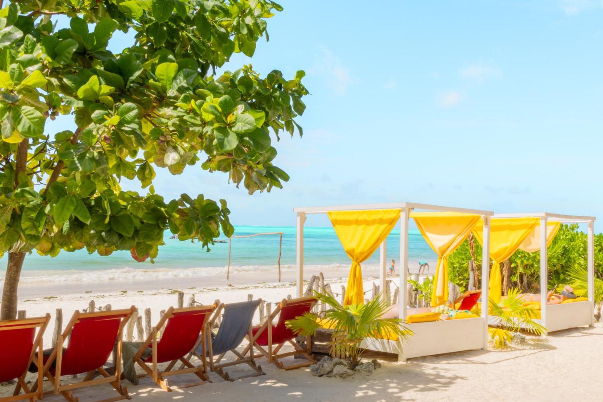 Pili Pili Beach Bungalows ジャンビアニ エクステリア 写真