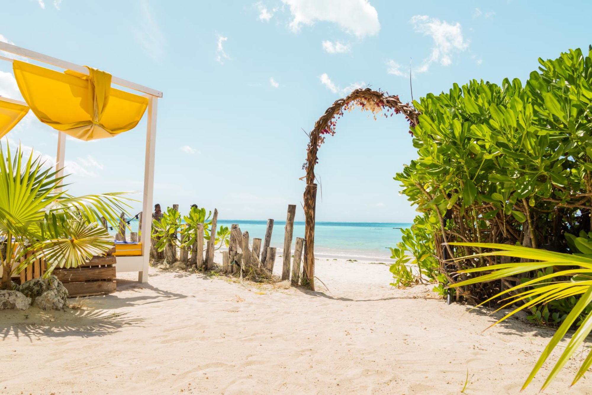 Pili Pili Beach Bungalows ジャンビアニ エクステリア 写真