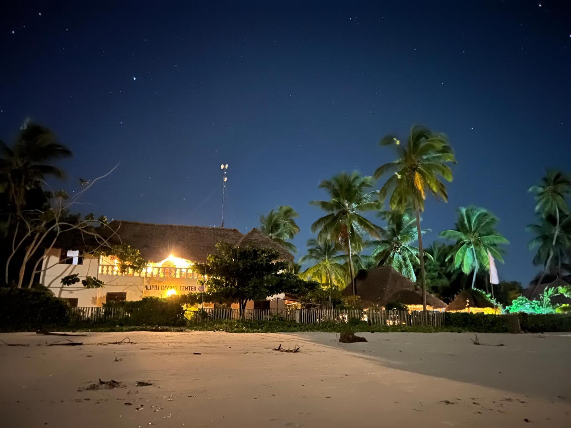 Pili Pili Beach Bungalows ジャンビアニ エクステリア 写真